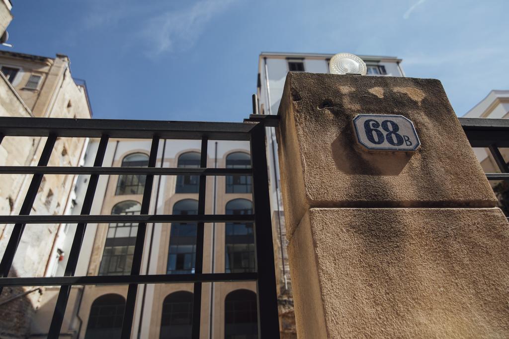 Gran Cancelliere B&B With Parking Palermo Bagian luar foto